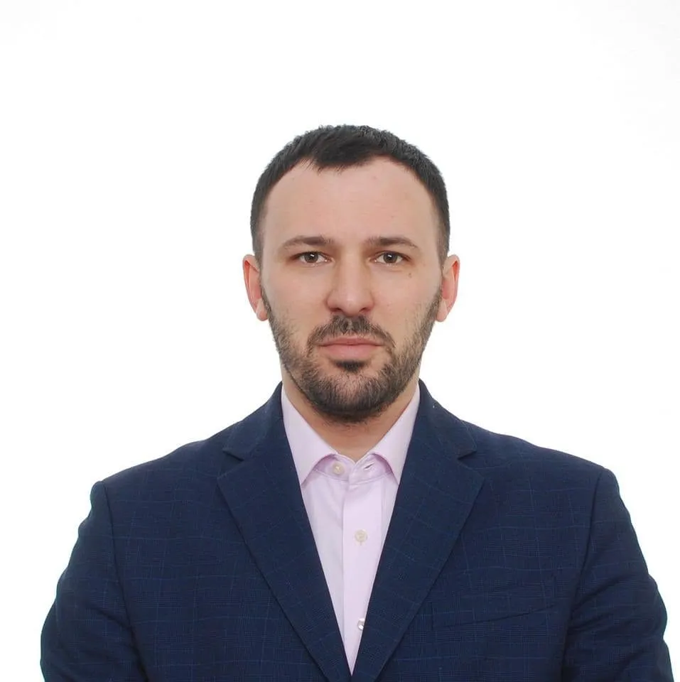 Адвокат Максим Стригун