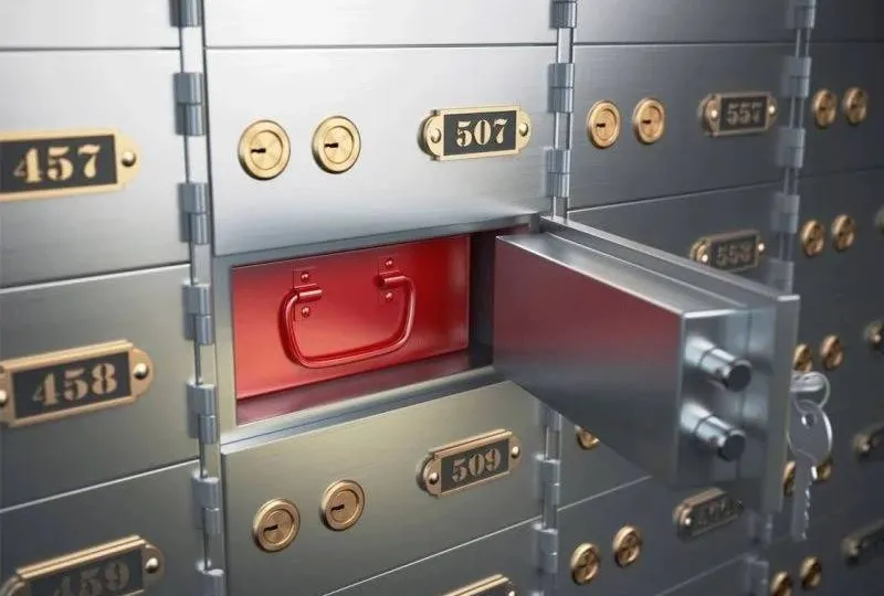 Детективи перевіряють 25 компаній з ознаками фіктивності за легалізацію злочинних доходів