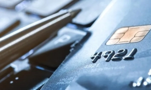 Детективи перевіряють походження готівки у спеціаліста Мінагрополітики