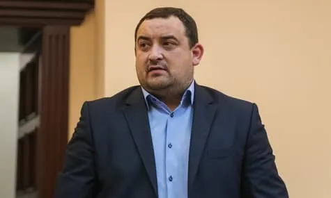 Мільйонні статки на злісних боржниках: як оточення нардепа Кузьміних легалізує майно, приховане від НАЗК