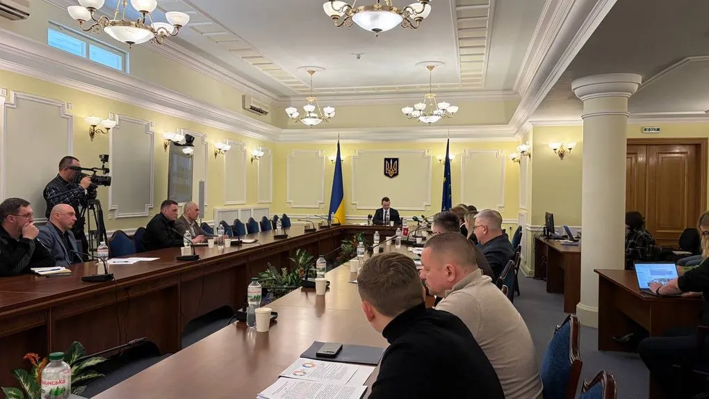 Крипта, «дропи» та бронь від мобілізації: ТСК розкрила схеми мільйонних прибутків провладних медіакілерів