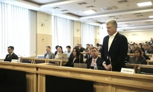 Лікар назвав групи людей, які мають жорстко дотримуватись карантину