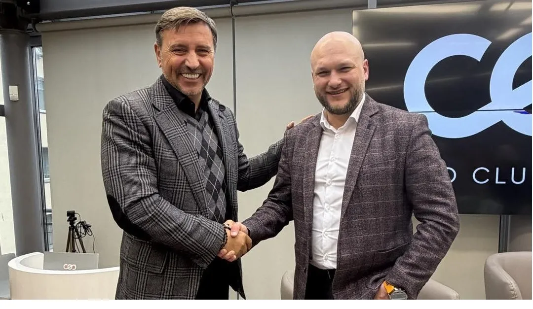 Фото на згадку про обшуки: навіщо керівництво БЕБ зустрічалося з В’ячеславом Лисенком