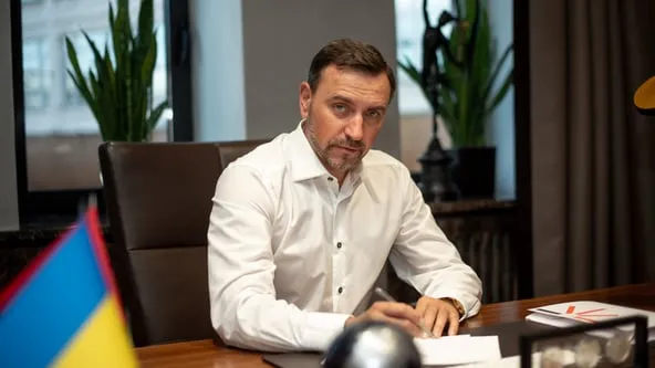 Комунікація чи тиск на слідство: очільник БЕБ зустрівся з бізнесменом Вʼячеславом Лисенком, офіси якого раніше обшукувало Бюро