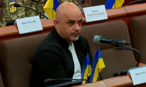 Відео: на Дніпропетровщині загорівся мікроавтобус, є жертва