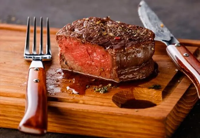 Стейк за 11 хвилин: закарпатська рестораторка з Пардубіц поділилася рецептами для швидкої вечері