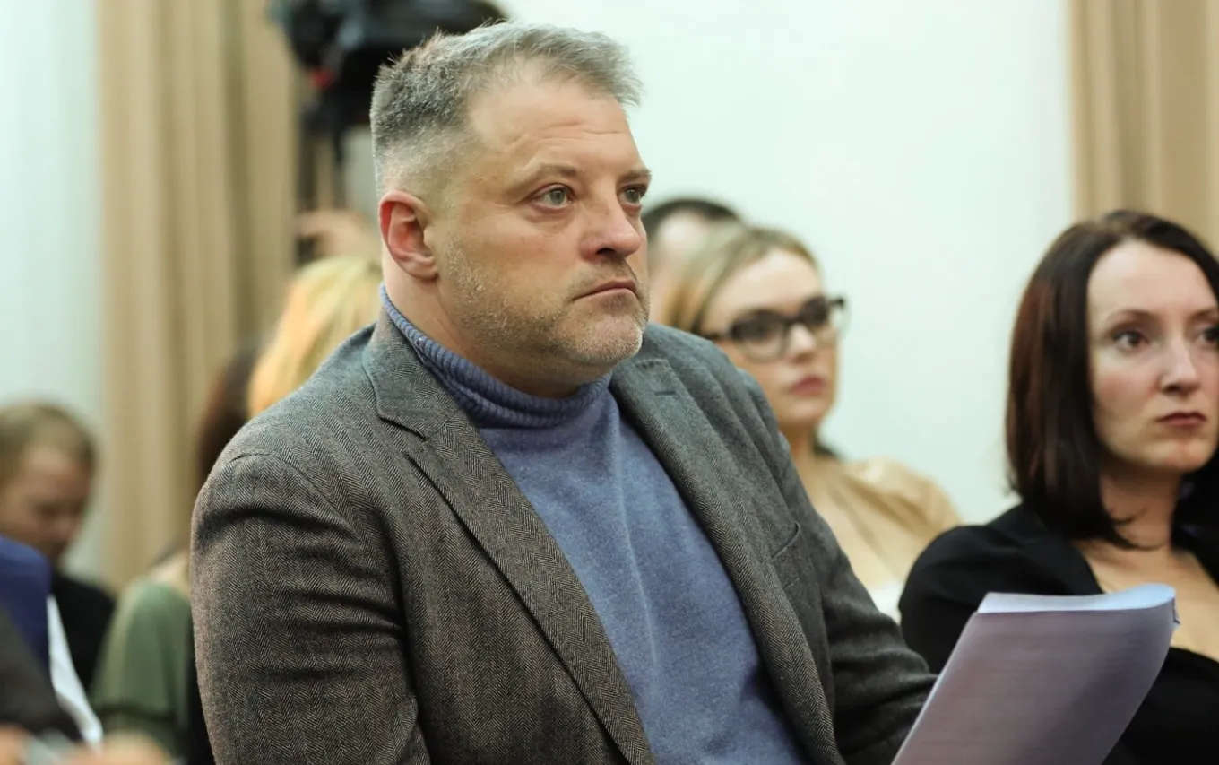 Генпродюсера ТРК "Крим" Олега Крючкова заочно засудили до в'язниці з конфіскацією майна