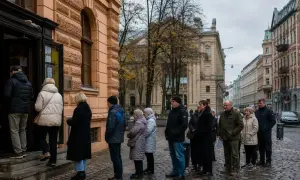 В России попал в аварию второй пассажирский самолет за день