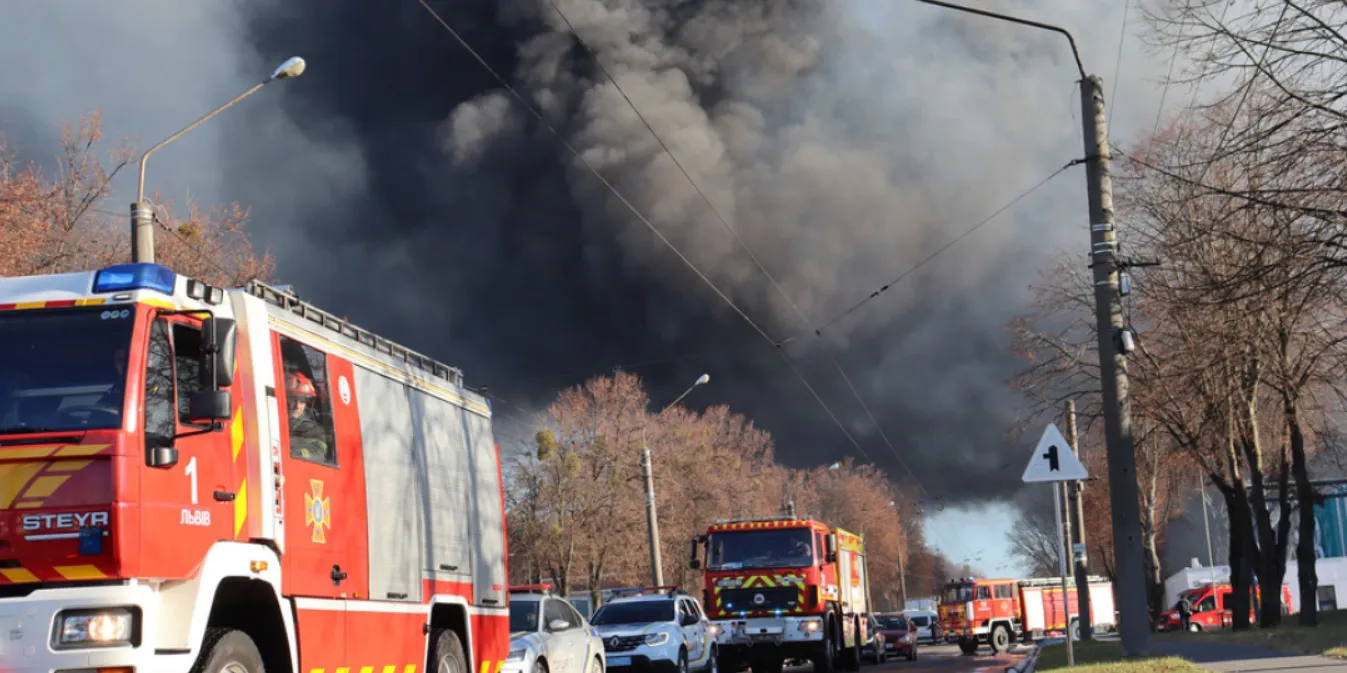 У Львові зафіксували небезпечне перевищення оксиду вуглецю після атаки рф