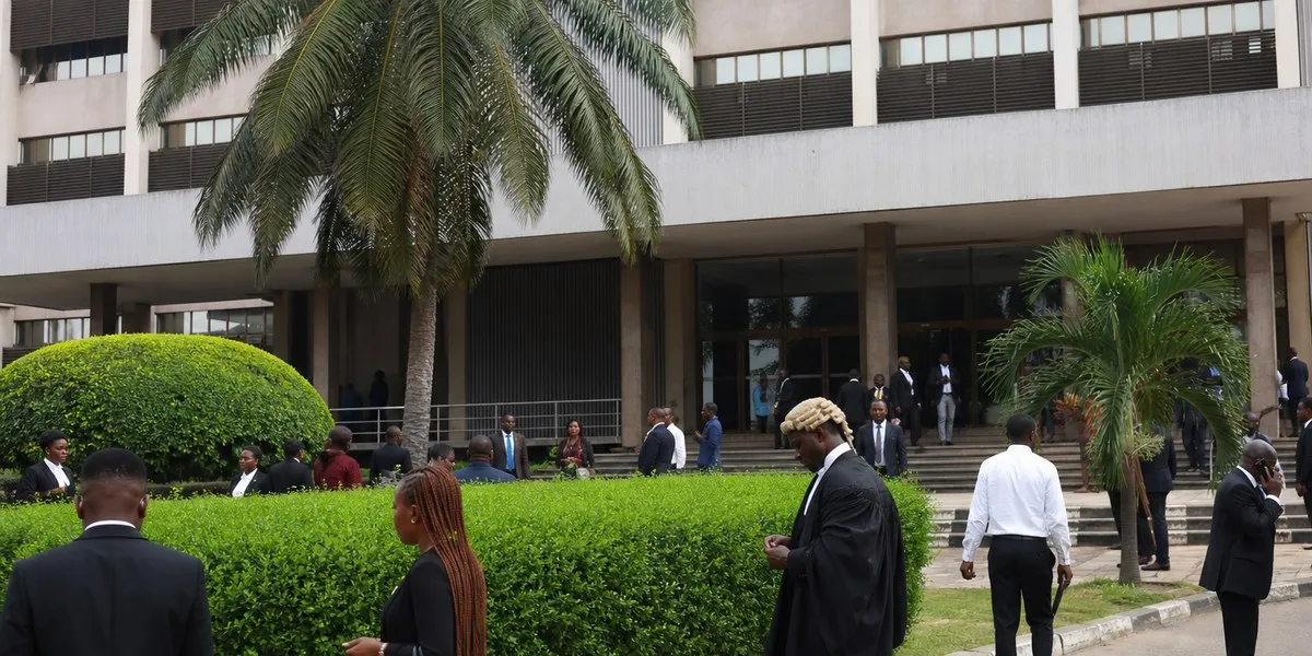 Суд Лагоса залишив KC Luxury під вартою — Premium Times Nigeria