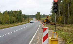 В РФ начались выборы в Госдуму на фоне сообщений о давлении на наблюдателей и фальсификациях