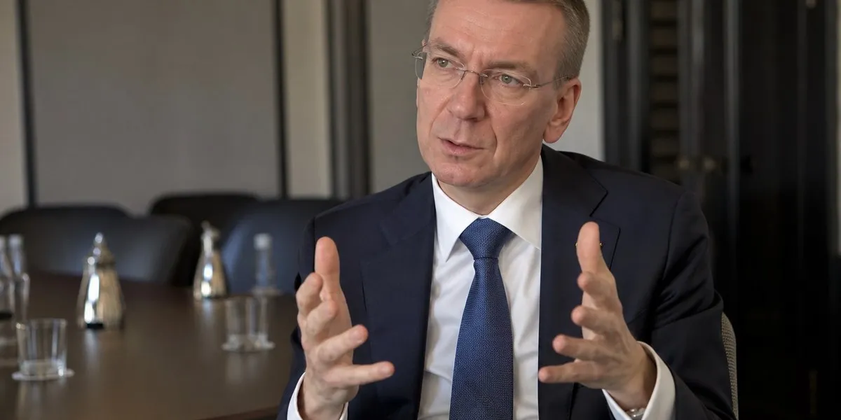 Президент Латвії заявив про відставання Європи у війні дронів — The Guardian