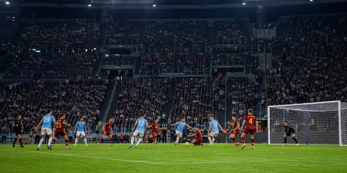 Lazio po wygranej 3:1 z Monzą dogoniło Inter w Serie A — The Guardian