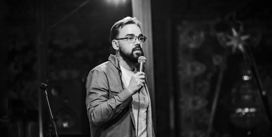 На фронті загинув стендап-комік Артур Петров