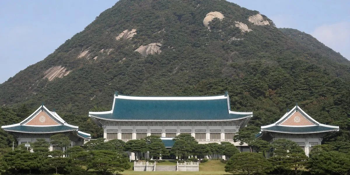 Lee Jae Myung’s approval rating in South Korea rises to 34.8% — Korea Herald