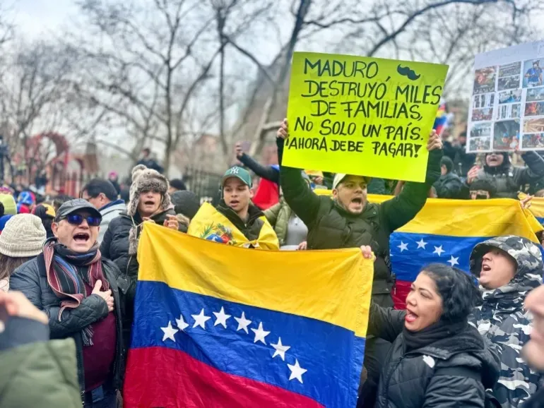 У Нью-Йорку зібралися сотні протестувальників проти Мадуро