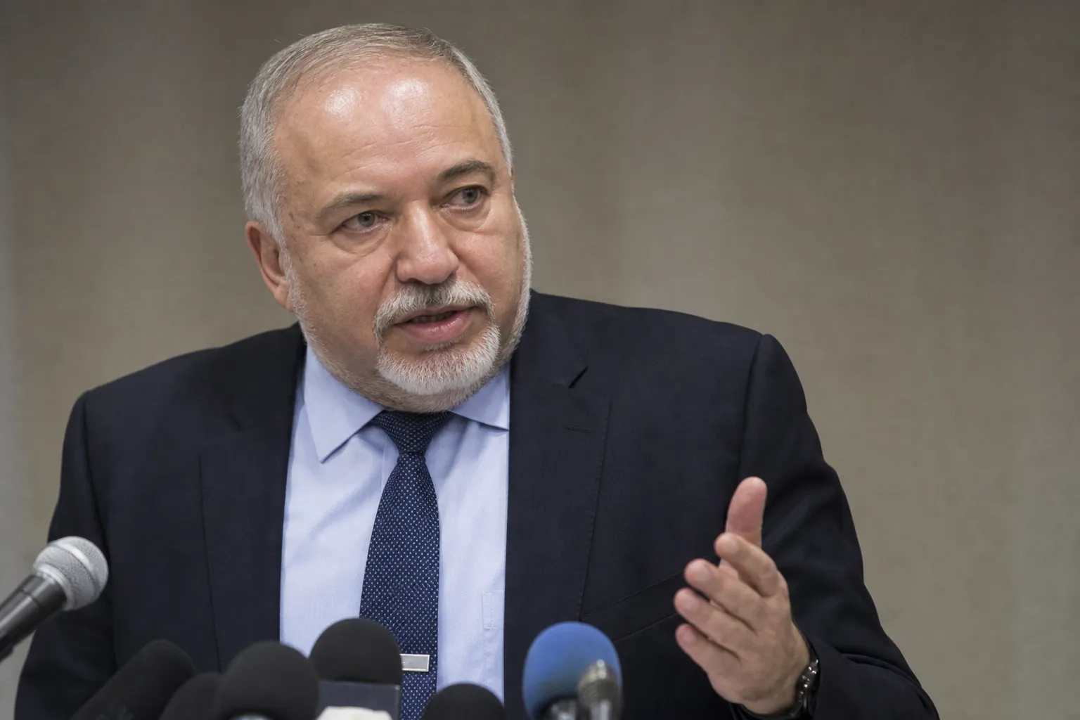 Lieberman wezwał izraelską opozycję do zawierania sojuszy wyborczych