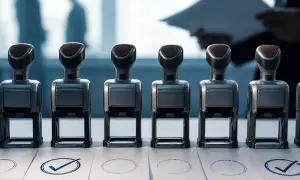 Франция ужесточает депортацию мигрантов, нарушающих закон