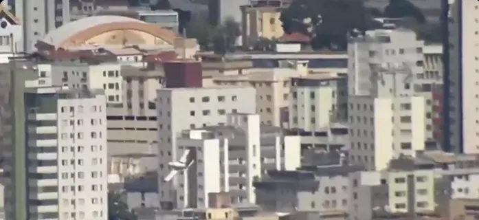 У Бразилії легкомоторний літак врізався в житловий будинок, є загиблі