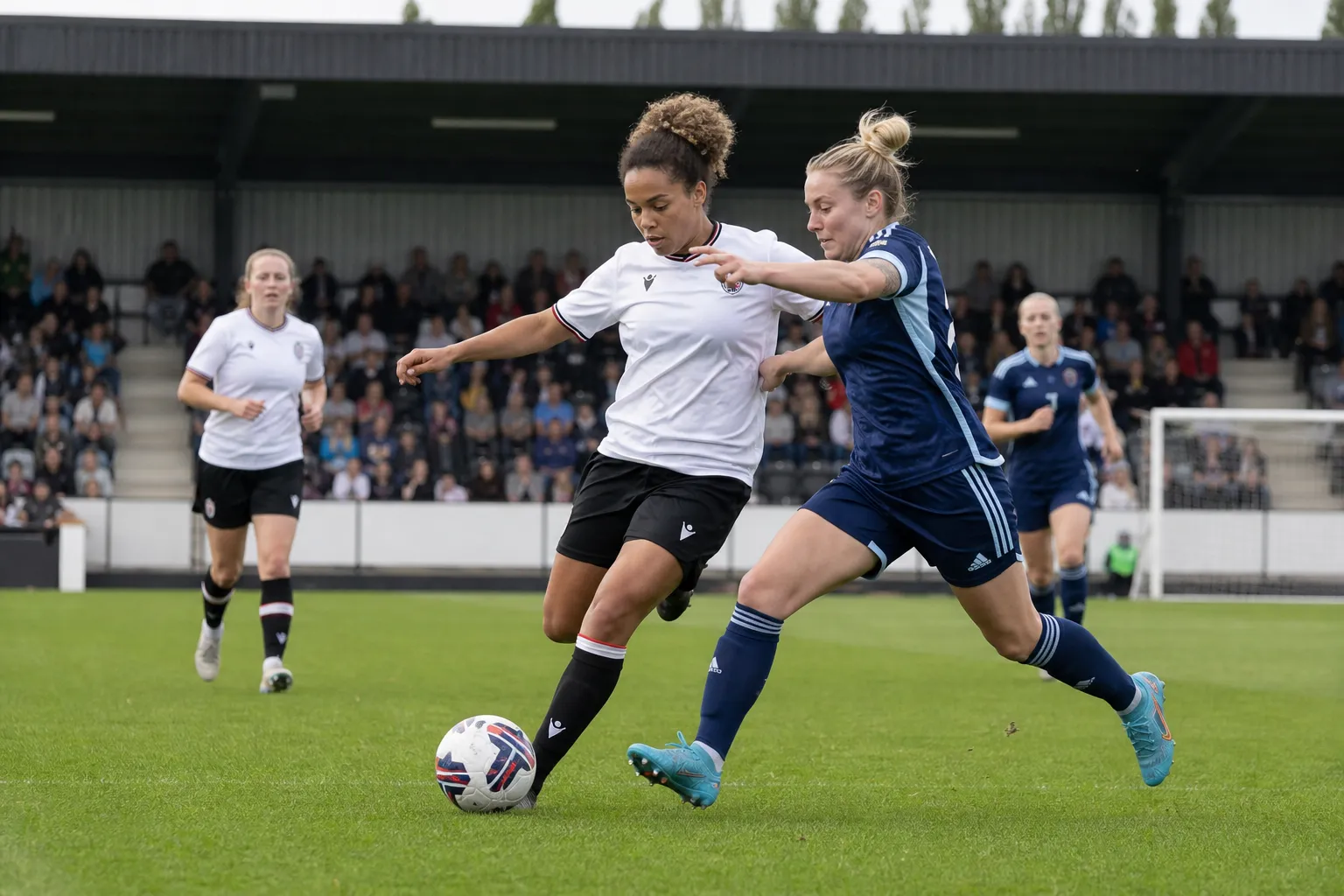 London City Lionesses pokonały Manchester United w inauguracyjnym meczu WSL