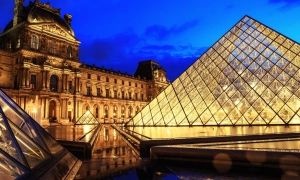 Мосбіржа оголосила про конвертацію валюти в рублі