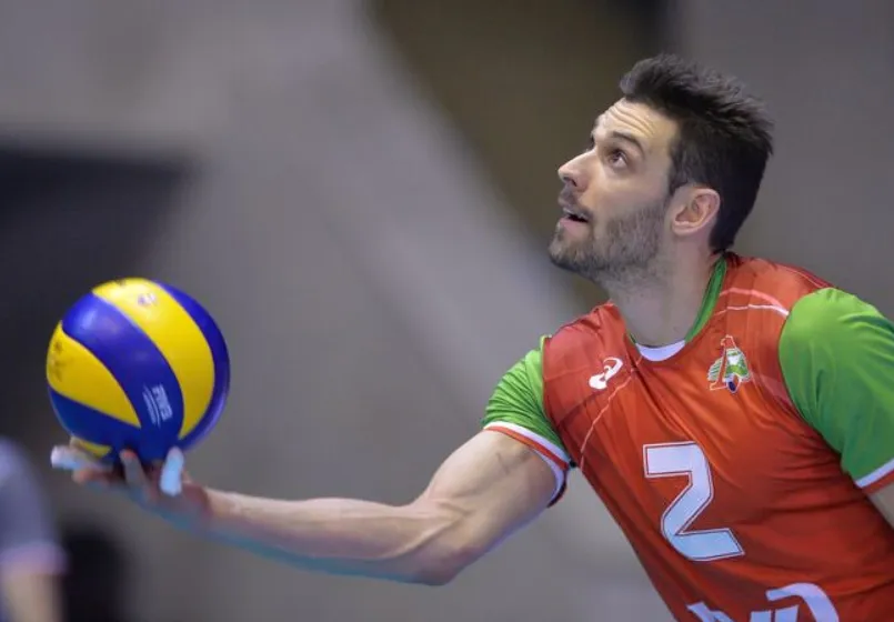 Шахраї виманили у російського ексволейболіста Лукаша Дівіша $330 тисяч