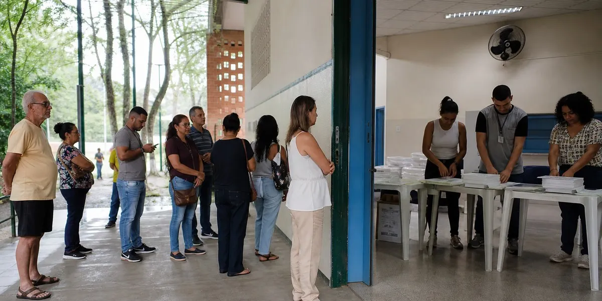 W Brazylii prezydent Lula wyprzedza senatora Bolsonaro w sondażu — MercoPress