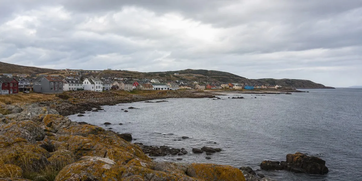 Macron i Carney odwiedzą francuski archipelag Saint-Pierre i Miquelon