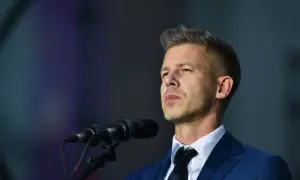 Рятувальники евакуювали 500 заблокованих альпіністів з гори в Індонезії