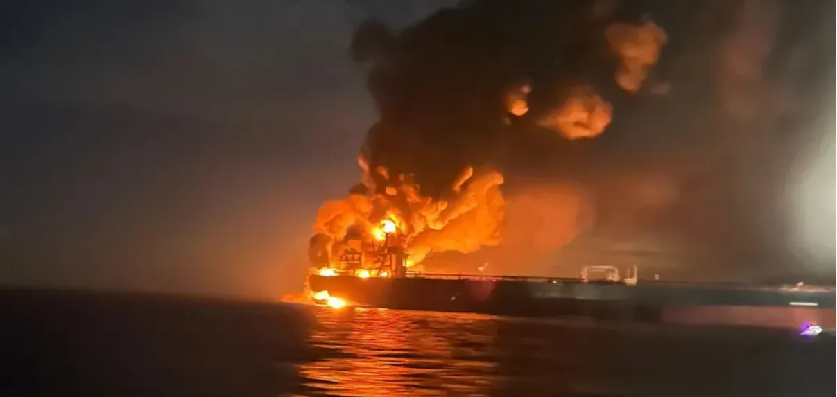 У Середземному морі спалахнув підсанкційний російський танкер Arctic Metagaz