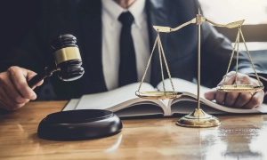 Нардепи в Раді виступили за збереження «пакунків малюка»