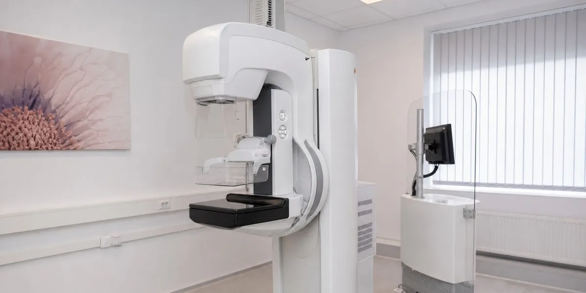 Nowa analiza wskazała na niższą częstość nadrozpoznawalności podczas mammografii — ScienceDaily