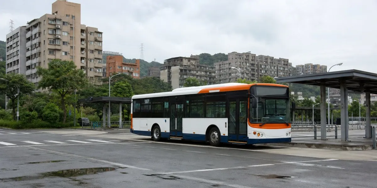 В Новом Тайбэе мужчину нашли мертвым в автобусе — Taipei Times