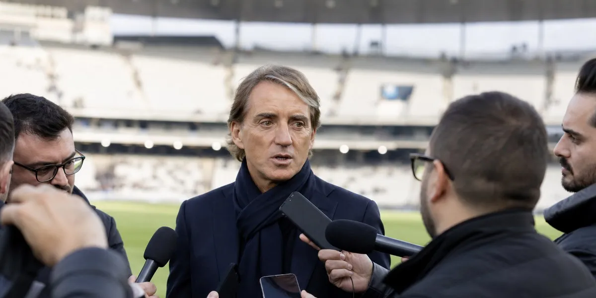 Trener reprezentacji Włoch Mancini odrzucił pytania o finanse Manchesteru City — Anadolu Agency