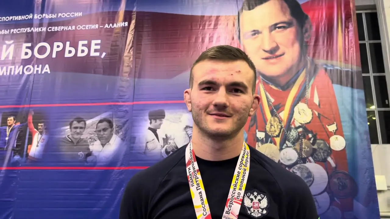 Спортсмен из оккупированной части Запорожья завоевал серебро на чемпионате РФ по борьбе