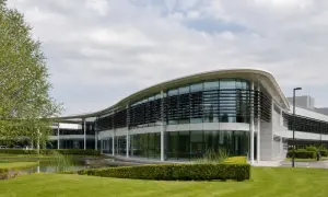 McLaren інвестує 500 млн фунтів у Велику Британію та готує перший SUV