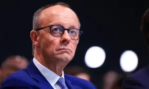 Посилення карантину: в Україні можуть запровадити «масковий режим» та заборонити прогулянки