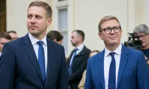 Война в Карабахе: Азербайджан заявил, что договорился с Алиевым и Путиным, Армения капитулировала