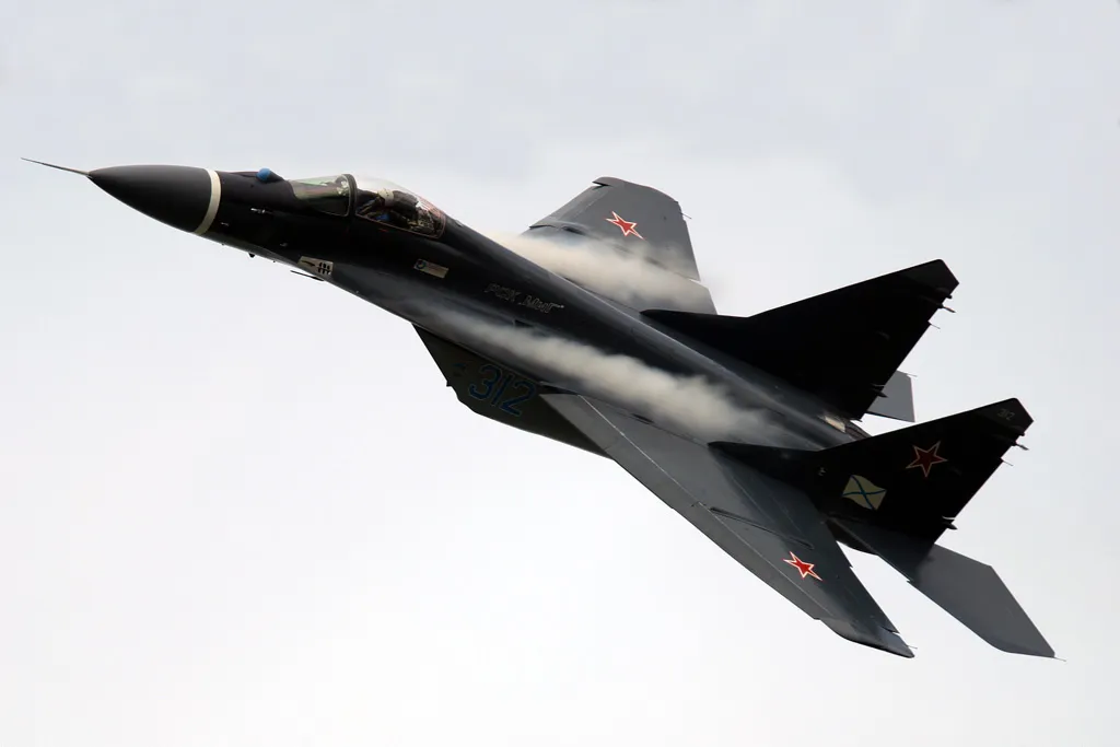Силы обороны поразили МиГ-29, склады и комплексы РЭБ РФ