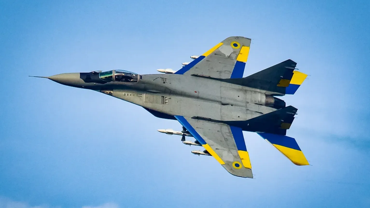 ДБР розслідує падіння винищувача МіГ-29 на Одещині