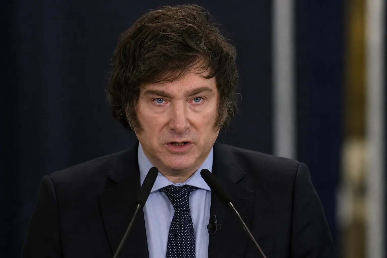 Milei announces decree on sanctions against companies in the Falklands