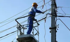 РФ атакувала Україну 128 дронами, ППО збила 106 безпілотників