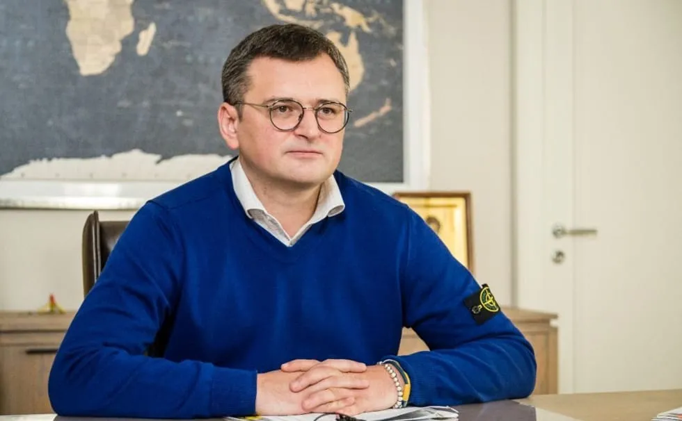 Навроцький шукав гучний політичний скандал, — Кулеба