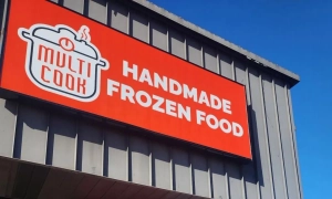 Коломойський перереєстрував свої АЗС