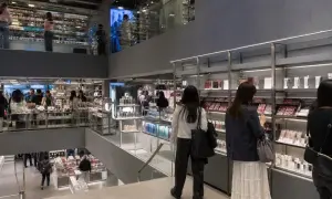 首尔Musinsa Beauty门店前三天营收18.3万美元