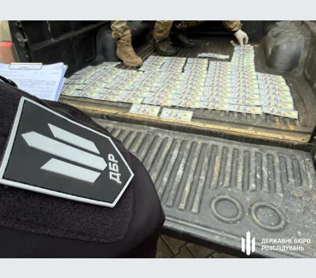 На Сумщині затримали ексначальника ТЦК, який на посаді за гроші допомагав військовим тікати