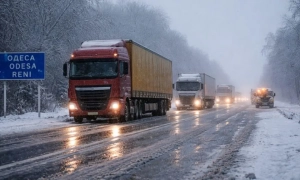 Снігова буря спричинила транспортний колапс на півдні Одещини