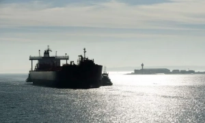 У Німеччині на АЗС клієнт побив співробітника за вимогу надіти маску