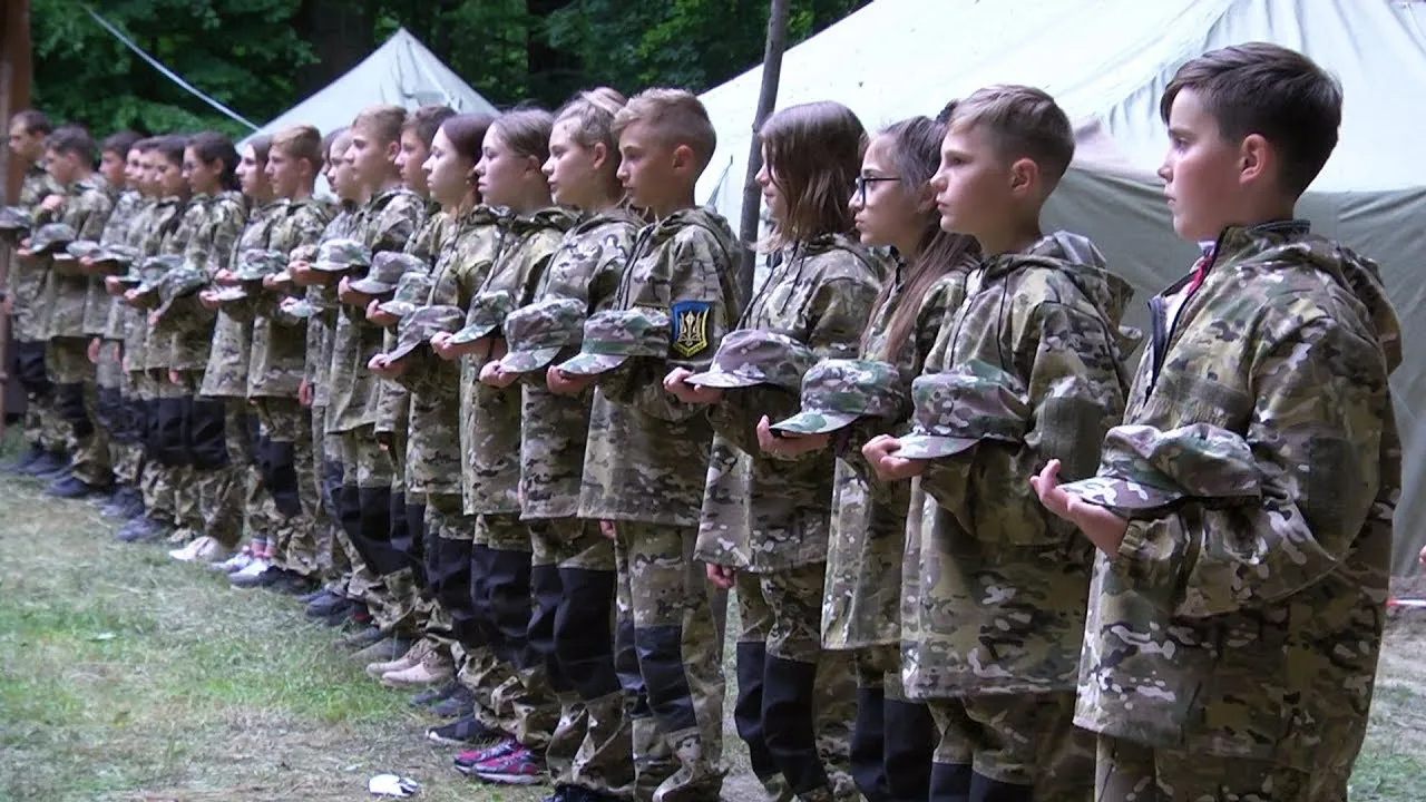 В Криму росіяни запускають курси з керування дронами для підлітків, — ЦПД