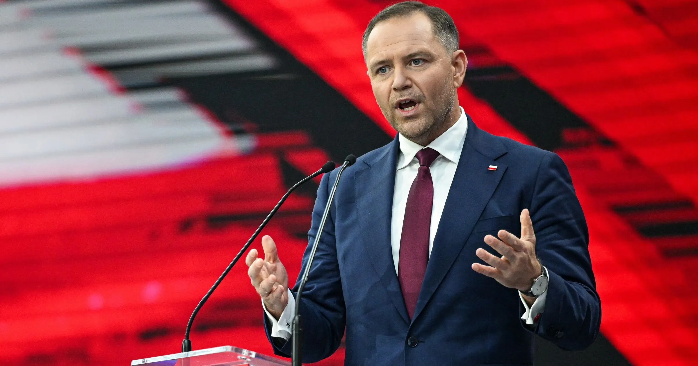 W Polsce skrytykowano decyzję rządu o odtajnieniu danych dotyczących pomocy wojskowej dla Ukrainy